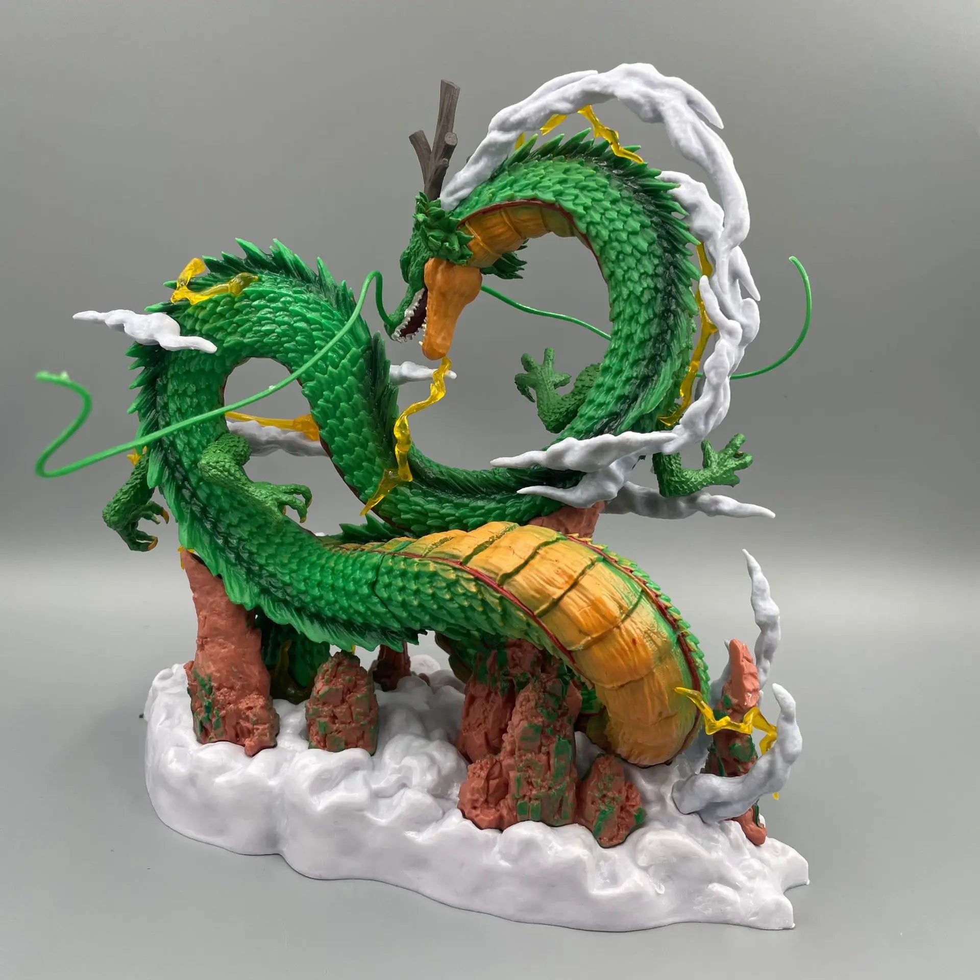Figura Dragon Ball Shenron con Goku 24cm - Estatua Coleccionable PVC
